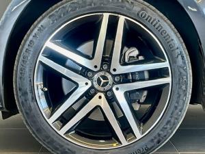 Mercedes-Benz V-Class V300d Exclusive - Image 11
