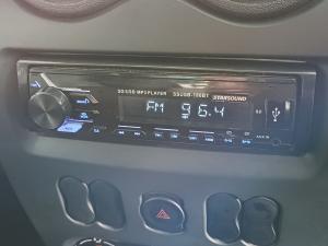 Nissan NP200 1.6i safety pack (aircon) - Image 18