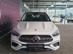Mercedes-Benz GLA GLA200 Progressive - Image 2