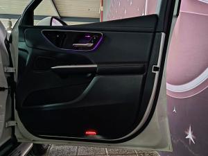 Mercedes-Benz GLC GLC300d coupe 4Matic Avantgarde - Image 9