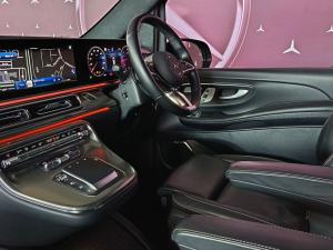 Mercedes-Benz V-Class V300d Exclusive - Image 12