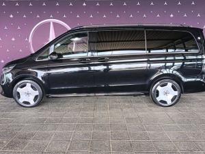 Mercedes-Benz V-Class V300d Exclusive - Image 4