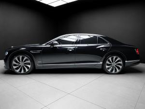 Bentley Flying Spur V8 Azure - Image 2
