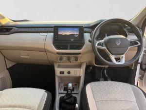 Renault Triber 1.0 Iconic auto - Image 13