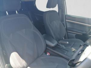 Renault Kiger 1.0 Turbo Intens manual - Image 11