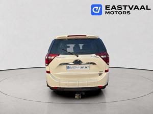 Mahindra XUV500 2.2CRDe W10 - Image 6