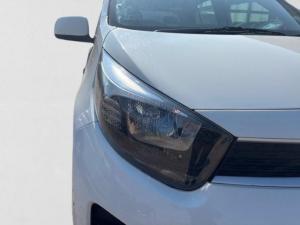Kia Picanto 1.0 Street - Image 17