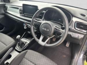 Kia Rio hatch 1.4 LS - Image 10