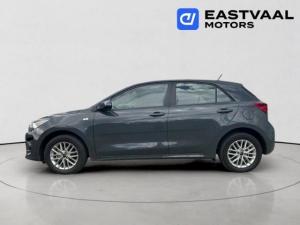 Kia Rio hatch 1.4 LS - Image 4