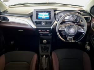 Toyota Starlet Cross 1.5 XS manual - Image 6