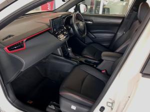 Toyota Corolla Cross 1.8 Hybrid GR-Sport - Image 7