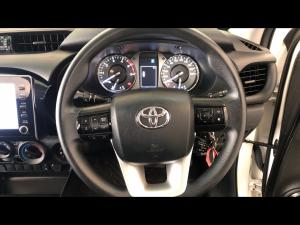 Toyota Hilux 2.4GD-6 double cab 4x4 Raider X auto - Image 8
