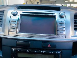Toyota Hilux 3.0D-4D double cab 4x4 Raider Dakar edition - Image 8
