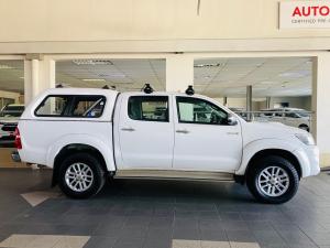 Toyota Hilux 3.0D-4D double cab 4x4 Raider Dakar edition - Image 3