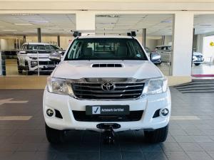 Toyota Hilux 3.0D-4D double cab 4x4 Raider Dakar edition - Image 4