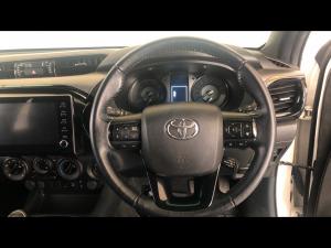 Toyota Hilux 2.8GD-6 Xtra cab 4x4 Legend manual - Image 8