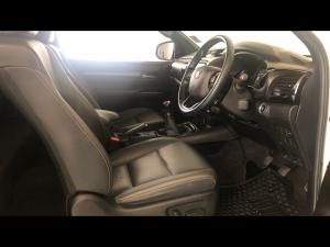 Toyota Hilux 2.8GD-6 Xtra cab 4x4 Legend manual - Image 10