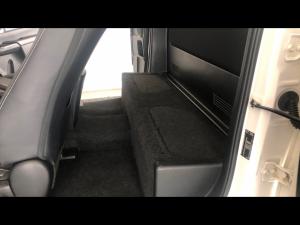 Toyota Hilux 2.8GD-6 Xtra cab 4x4 Legend manual - Image 11