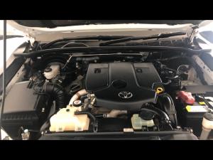 Toyota Hilux 2.8GD-6 4x4 Legend 50 - Image 14