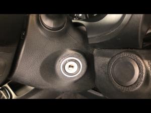 Toyota Hilux 2.8GD-6 4x4 Legend 50 - Image 16