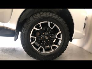 Toyota Hilux 2.8GD-6 4x4 Legend 50 - Image 17
