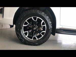 Toyota Hilux 2.8GD-6 4x4 Legend 50 - Image 18