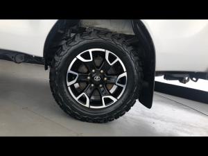 Toyota Hilux 2.8GD-6 4x4 Legend 50 - Image 19