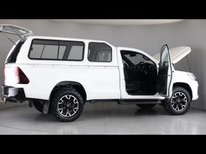 Toyota Hilux 2.8GD-6 4x4 Legend 50 - Image 31