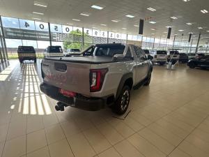 Toyota Hilux 2.8GD-6 Xtra cab Raider X - Image 2
