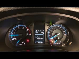 Toyota Hilux 2.8GD-6 Xtra cab Legend manual - Image 9