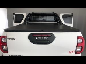 Toyota Hilux 2.8GD-6 Xtra cab Legend manual - Image 13