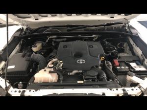 Toyota Hilux 2.8GD-6 Xtra cab Legend manual - Image 14