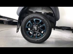 Toyota Hilux 2.8GD-6 Xtra cab Legend manual - Image 20