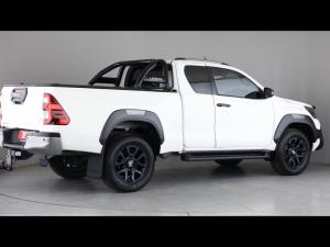 Toyota Hilux 2.8GD-6 Xtra cab Legend manual - Image 2