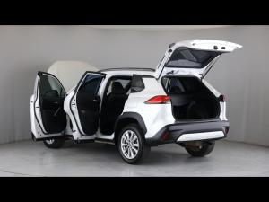 Toyota Corolla Cross 1.8 XS - Image 25