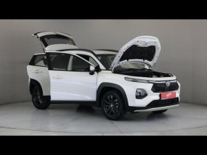 Toyota Starlet Cross 1.5 XS auto - Image 29
