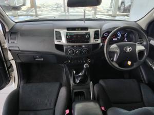 Toyota Fortuner 2.5D-4D - Image 6
