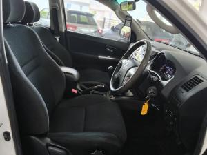 Toyota Fortuner 2.5D-4D - Image 15