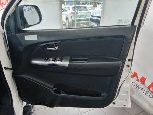 Toyota Fortuner 2.5D-4D - Image 26