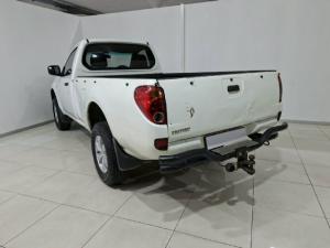 Mitsubishi Triton 2.4 GLX - Image 3