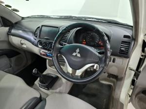 Mitsubishi Triton 2.4 GLX - Image 9