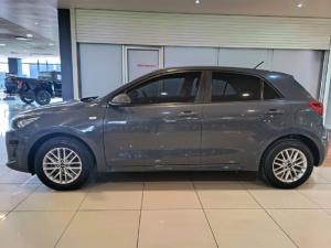 Kia Rio hatch 1.4 LS - Image 3