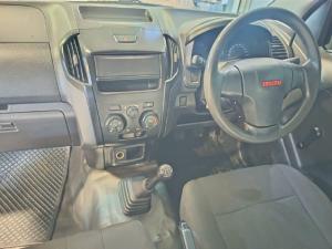 Isuzu D-Max Gen 6 250C single cab Fleetside - Image 7