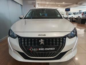 Peugeot 208 1.2T Allure auto - Image 2