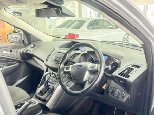 Ford Kuga 1.5T Ambiente auto - Image 6