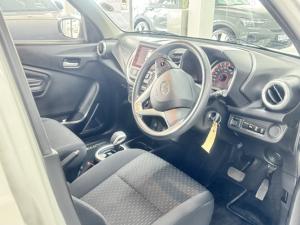 Toyota Vitz 1.0 XR auto - Image 7