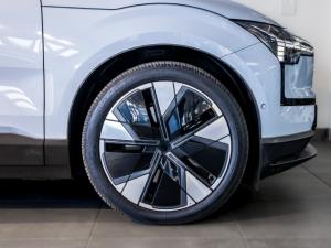 Volvo EX30 Twin Motor Performance Ultra - Image 9