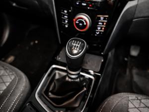 Mahindra XUV 3XO 1.2T MX3 manual - Image 8