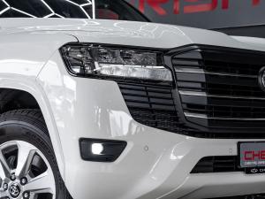 Toyota Land Cruiser 300 3.3D GX-R - Image 15