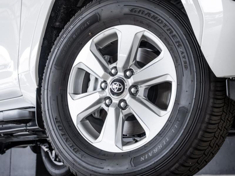 Toyota Land Cruiser Land Cruiser 300 3.3D GX-R
